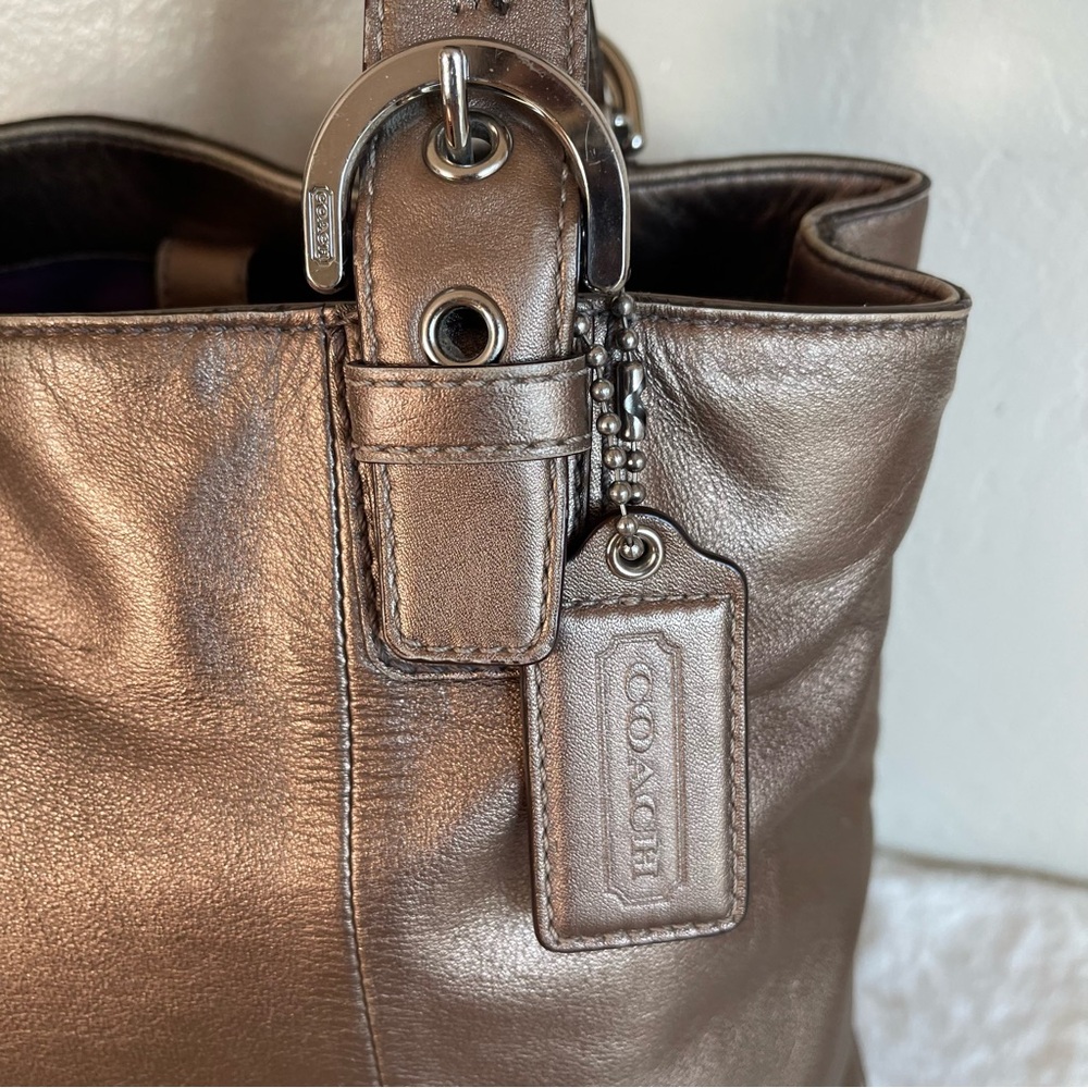 ON HOLD-Coach Metallic Bronze Leather Tote with Wristlet - Picture 3 of 16